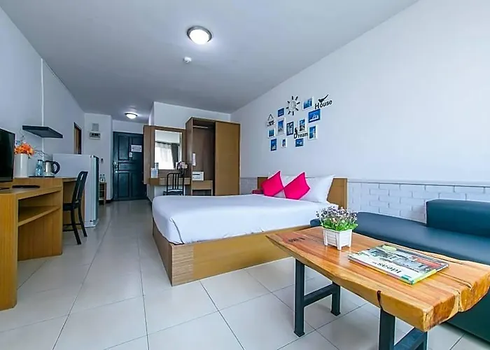 Hotel Super Oyo Capital O 564 Nature Boutique 3*